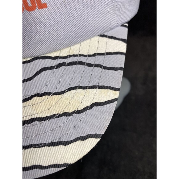 Vintage Y2k Echo Power Equipment The Right Tool Snapback Hat Zebra Striped - Picture 3 of 8